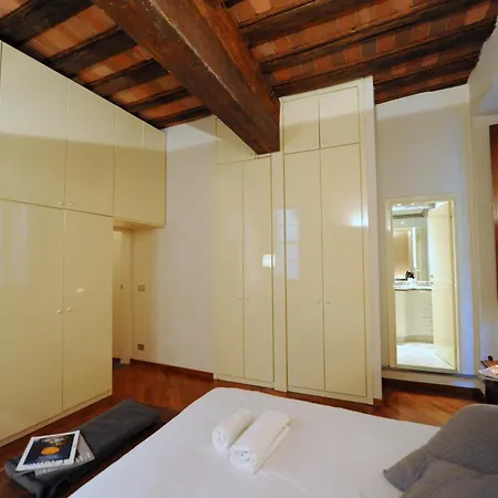 Acacia - Quercia * Florenz
